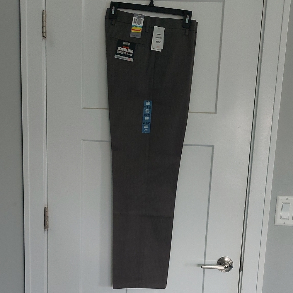 Men's Dockers Gray Pants